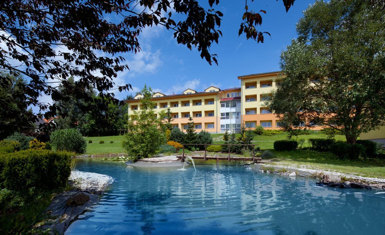 Lipno Wellness - Frymburk Hotel Private Family Room Exterior foto